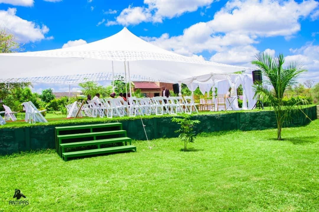 Royal Parks and Gardens Resort